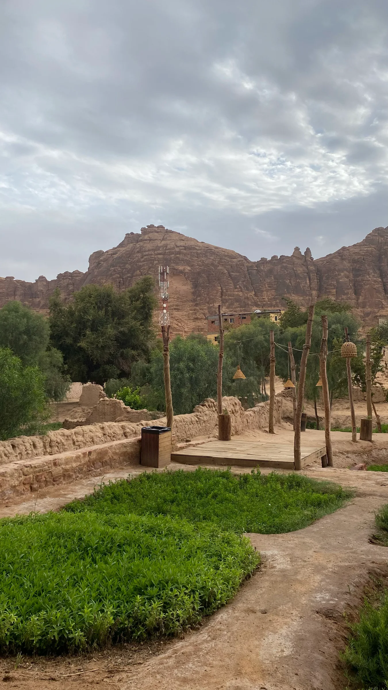 رحلة ملاذ - قريباً — صورة 2 من 12